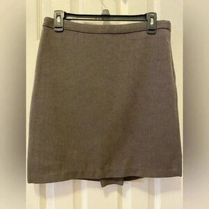 Studio Brown pencil skirt size 4 work/casual/ cocktail